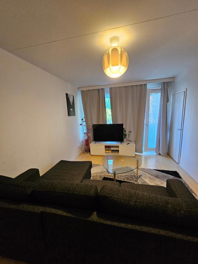 Comfortable 1 Bedroom Apartment In 헬싱키 외부 사진